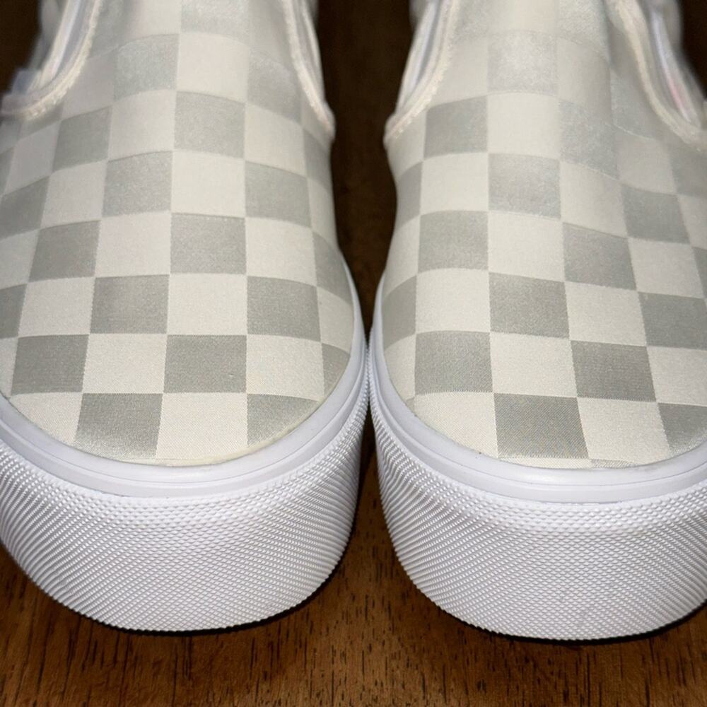 NEW VANS CHECKERED STACKFORM PLATFORM SLIP ON SHINY SATIN IVORY CHECKERED SZ 7 - Picture 8 of 11